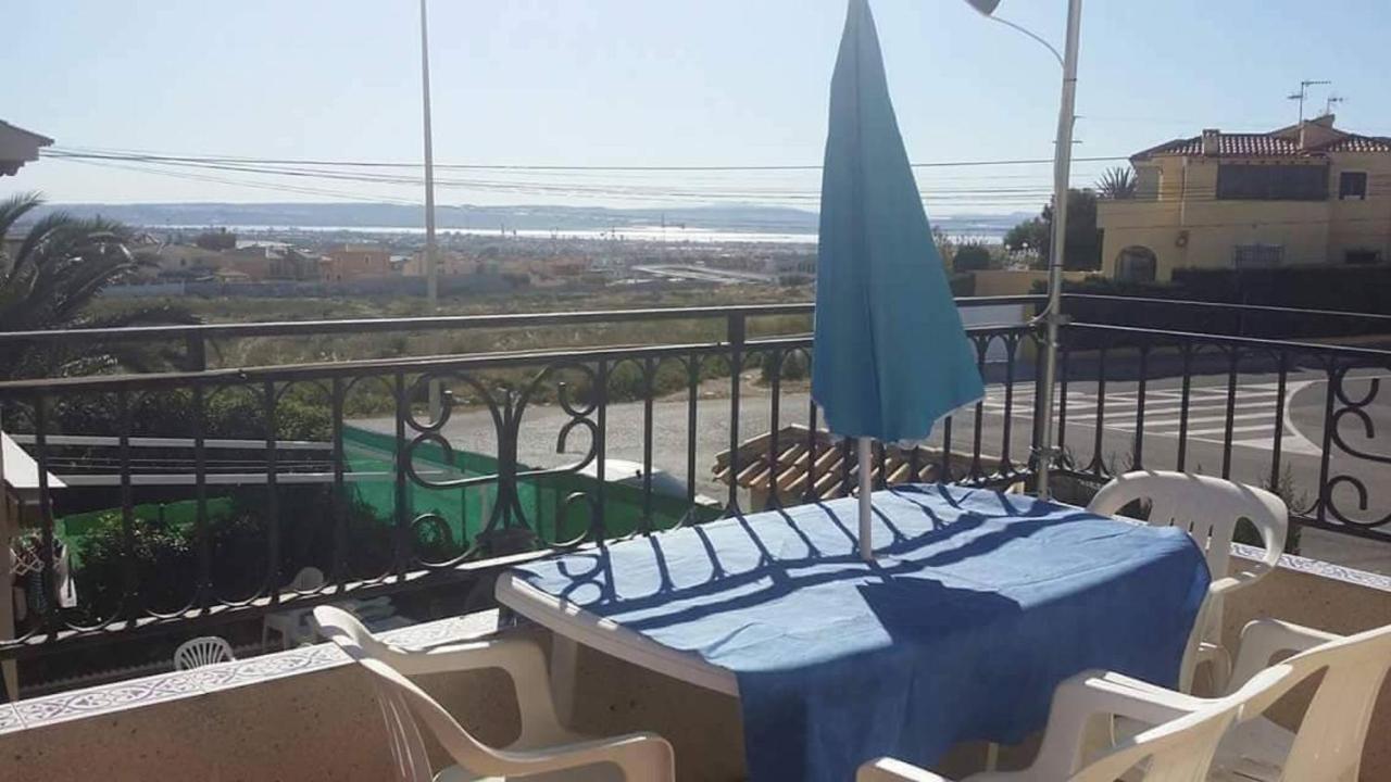 Cozy house near La Mata beach Torrevieja Esterno foto